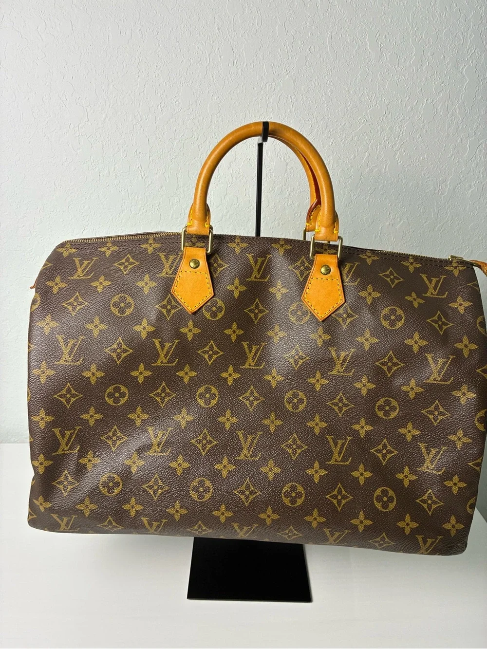 vintage Louis Vuitton Speedy 35